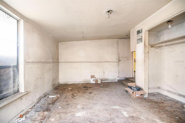 1430 E NEW YORK AVENUE, Deland, FL 32724