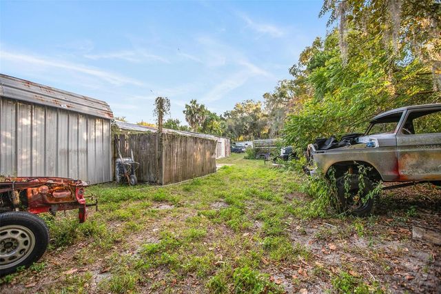 1430 E NEW YORK AVENUE, Deland, FL 32724