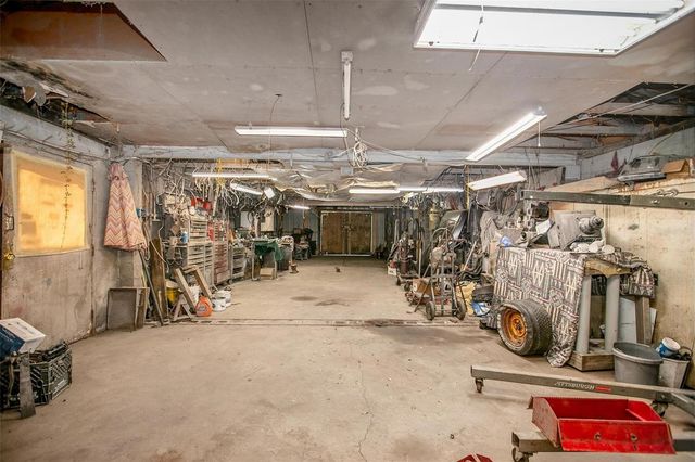 1430 E NEW YORK AVENUE, Deland, FL 32724