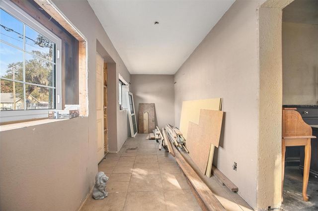 1430 E NEW YORK AVENUE, Deland, FL 32724