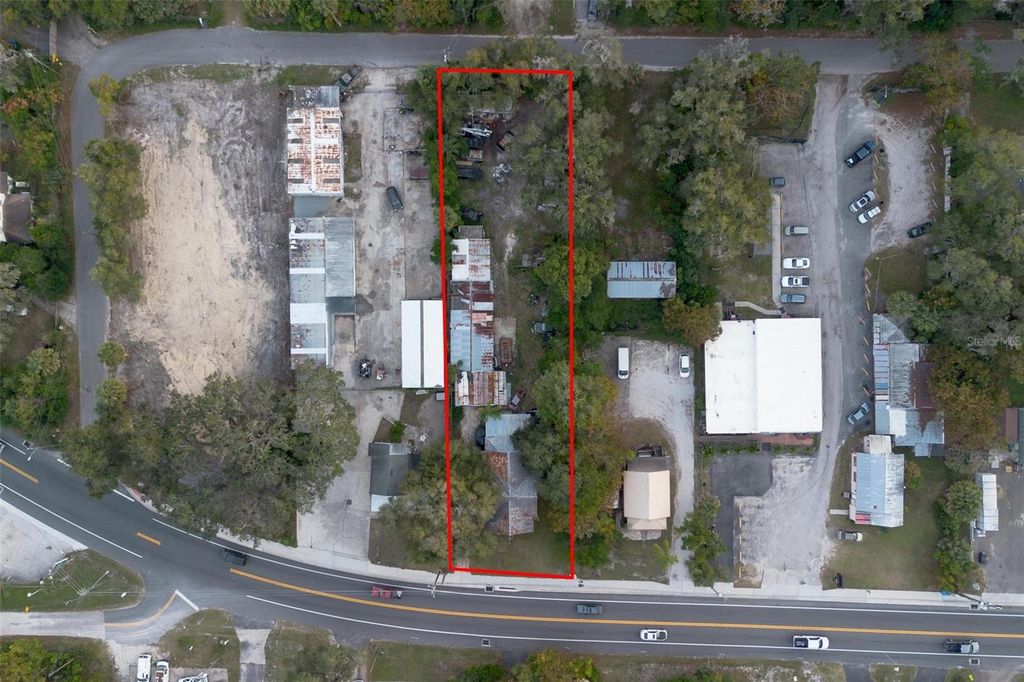 1430 E NEW YORK AVENUE, Deland, FL 32724