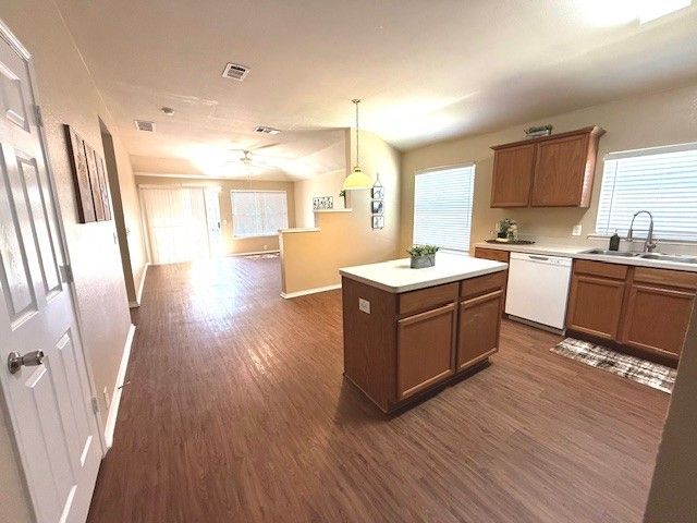 1820 White Feather Lane, Fort Worth, TX 76131