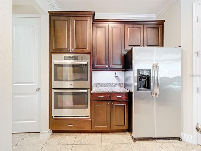 421 MEADOWRIDGE COVE, Longwood, FL 32750