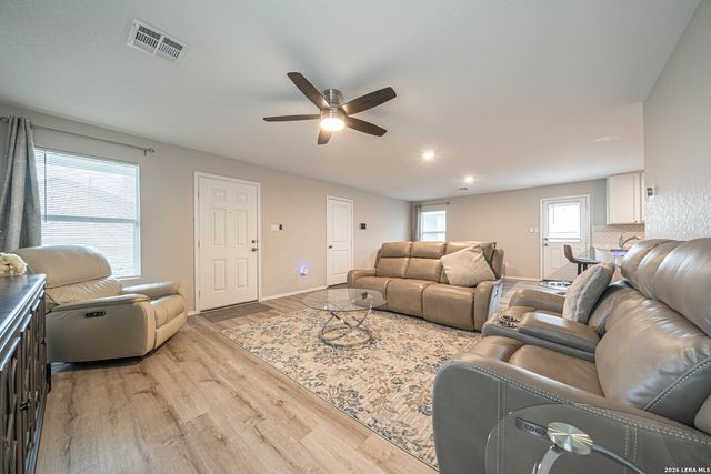 6410 Magee Run, San Antonio, TX 78220