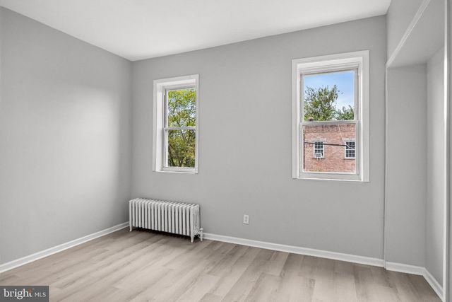 437 JACKSON ST, Philadelphia, PA 19148