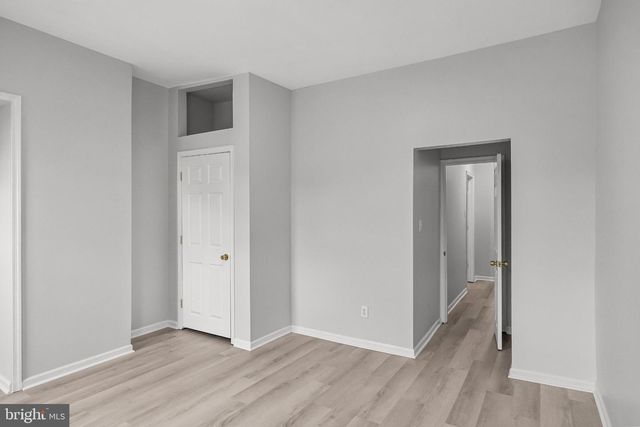437 JACKSON ST, Philadelphia, PA 19148