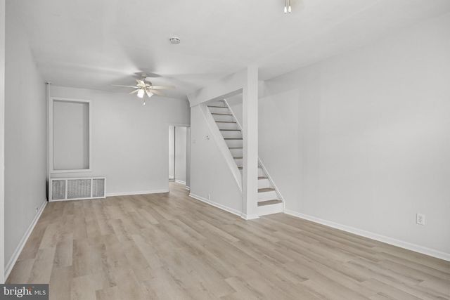 437 JACKSON ST, Philadelphia, PA 19148