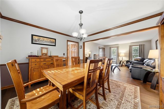22 Waxwing Lane, Amherst, NY 14051