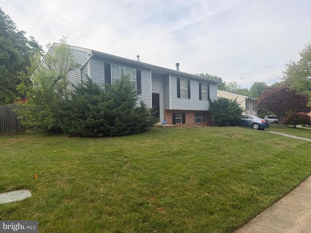 6105 WALNUT ST, Temple Hills, MD 20748