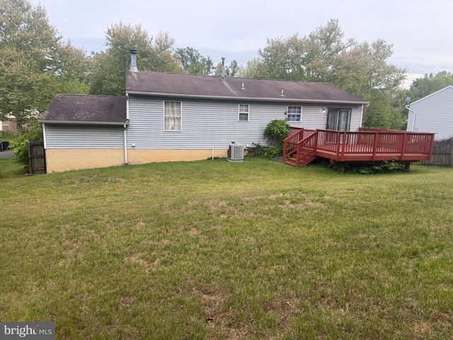 6105 WALNUT ST, Temple Hills, MD 20748
