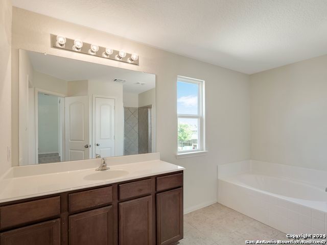 12227 STRATSBURG, San Antonio, TX 78252