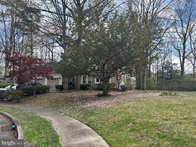 3 BENT CT, Sicklerville, NJ 08081