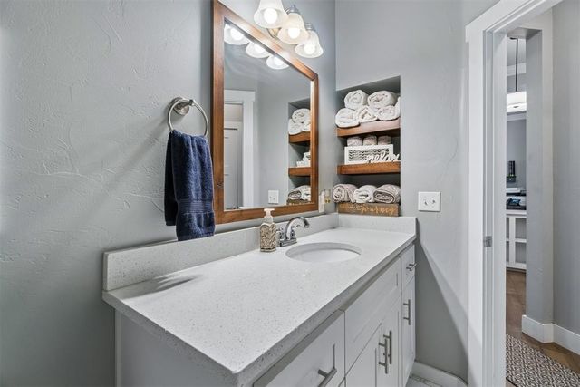 13500 Front Porch Drive, Piedmont, OK 73078