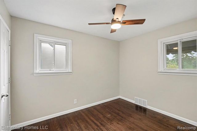 23504 Beverly Street, Saint Clair Shores, MI 48082