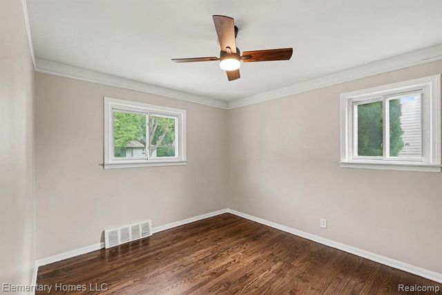 23504 Beverly Street, Saint Clair Shores, MI 48082