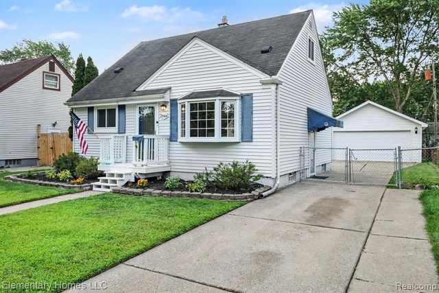 23504 Beverly Street, Saint Clair Shores, MI 48082