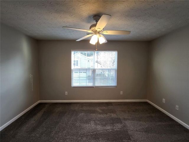 402 Chatooga Lane, Woodstock, GA 30188