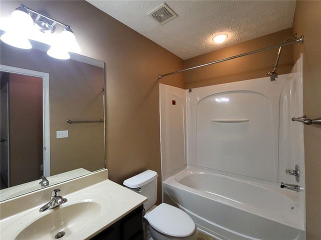 402 Chatooga Lane, Woodstock, GA 30188