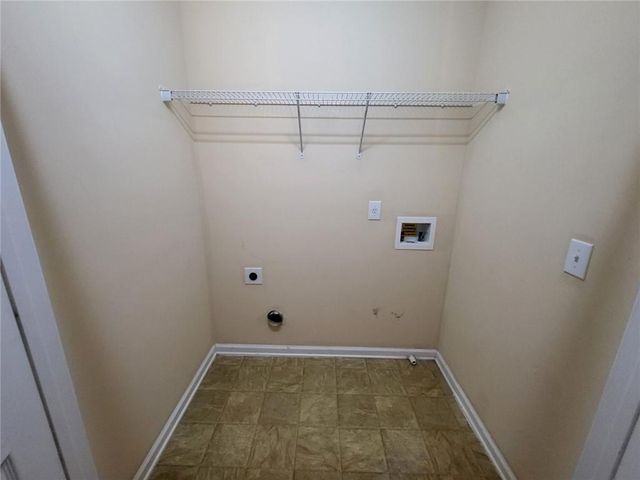 402 Chatooga Lane, Woodstock, GA 30188