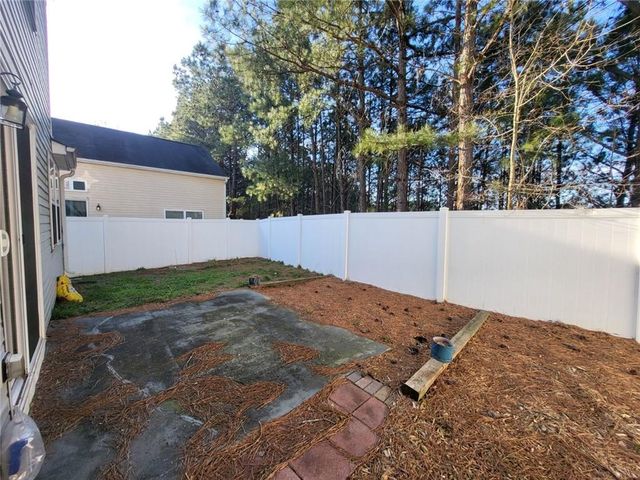 402 Chatooga Lane, Woodstock, GA 30188