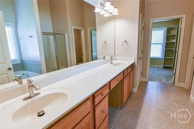725 Lincoln Drive, Winder, GA 30680
