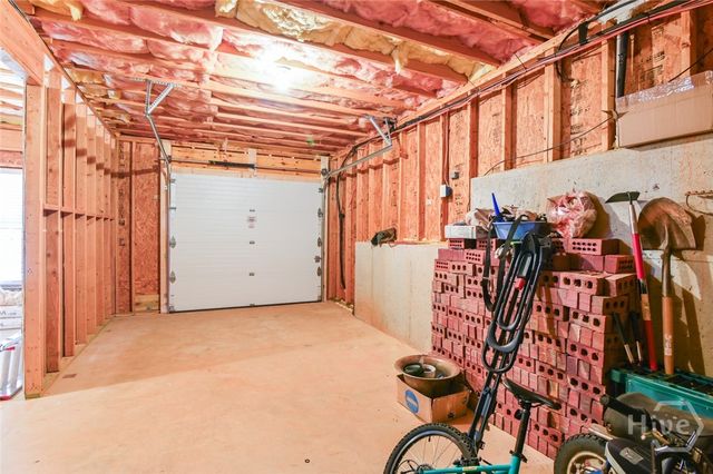 725 Lincoln Drive, Winder, GA 30680