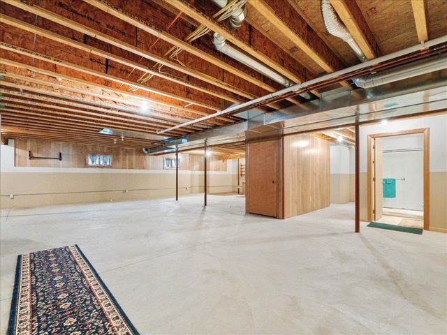 3394 CHURCH ROAD, Green Bay, WI 54311