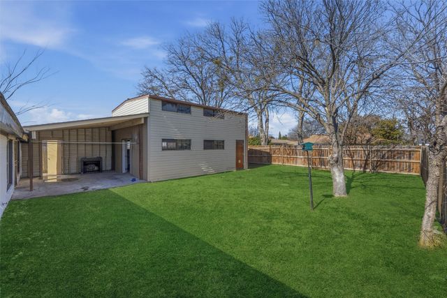 228 Kay Lane, Saginaw, TX 76179