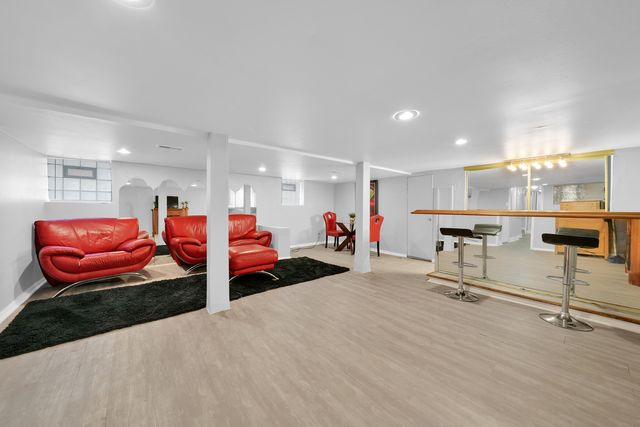 11209 S Hermosa Avenue, Chicago, IL 60643