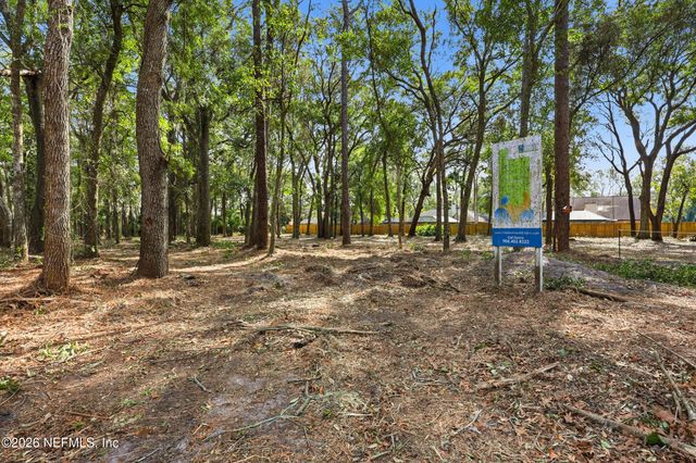 4 QUINLAN RIDGE Lane E, Jacksonville, FL 32225