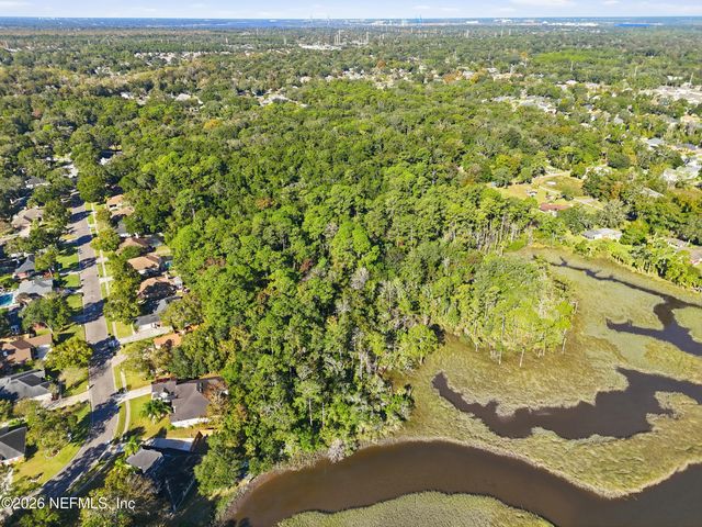 4 QUINLAN RIDGE Lane E, Jacksonville, FL 32225