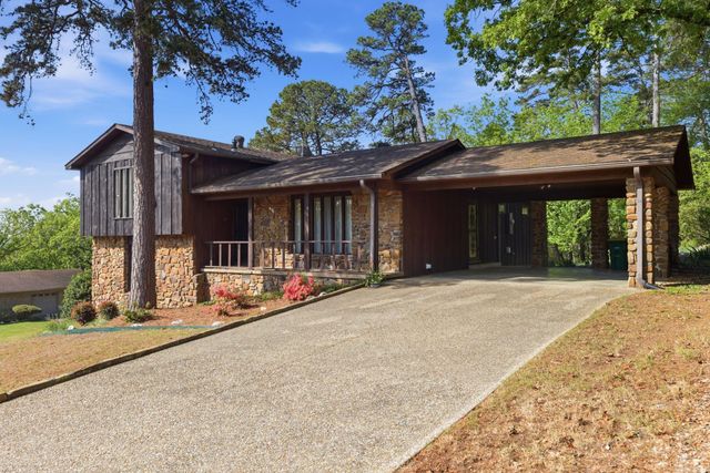 1500 Mountain Drive, Little Rock, AR 72227