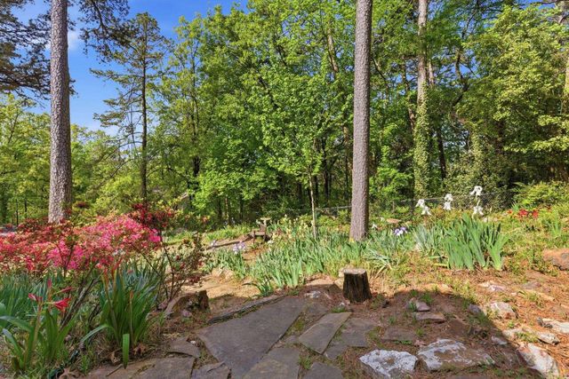 1500 Mountain Drive, Little Rock, AR 72227