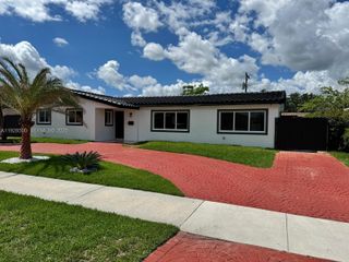 9830 SW 12th Ter 2, Miami, FL 33174