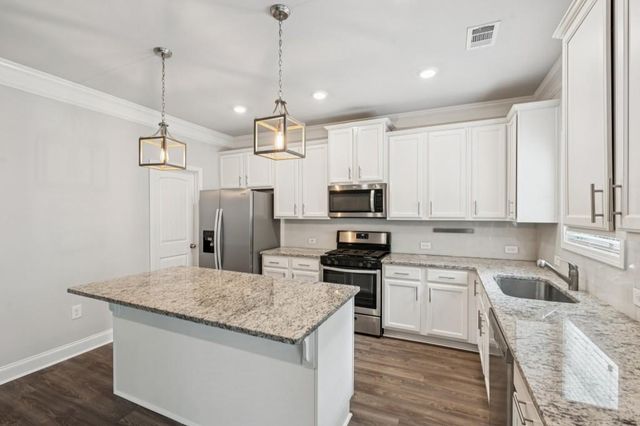 649 Prescott Point, Hoschton, GA 30548