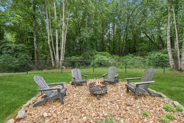 649 Prescott Point, Hoschton, GA 30548