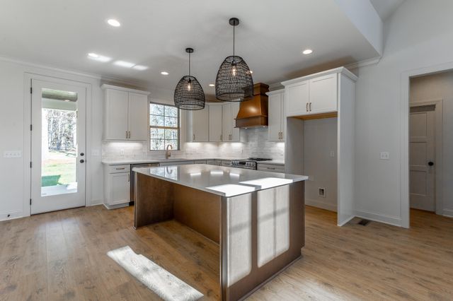 7377 Ferrell Farms Drive, Harrison, TN 37341