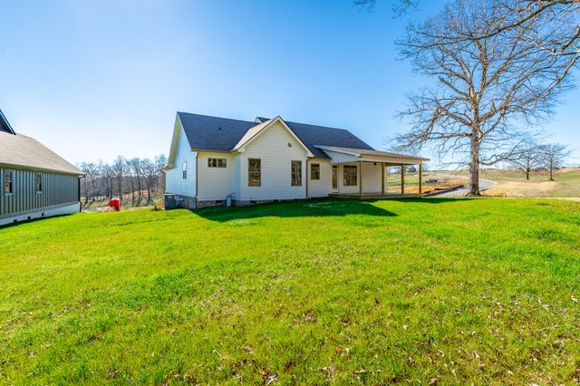 7377 Ferrell Farms Drive, Harrison, TN 37341