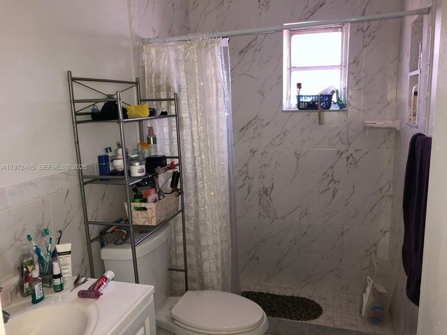 4610 SW 43rd Ter, Dania Beach, FL 33314