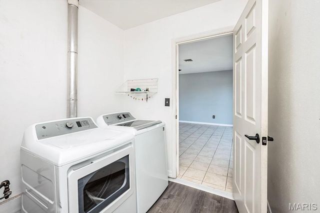 739 Caspian Lane, St Louis, MO 63125