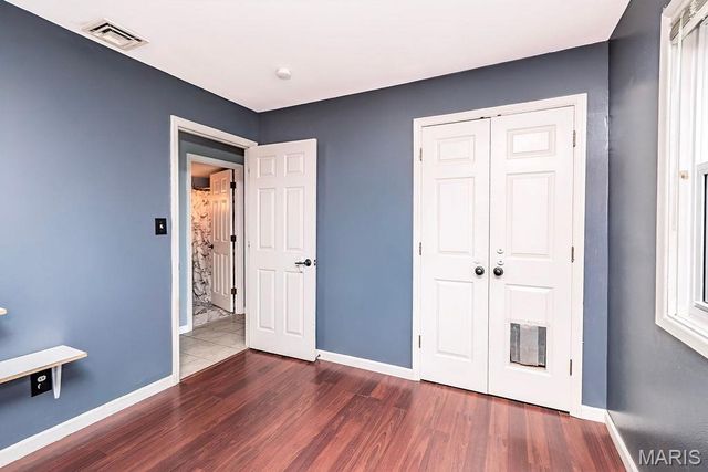 739 Caspian Lane, St Louis, MO 63125