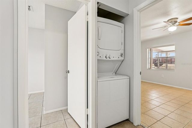 38 LAKE VILLA WAY, Kissimmee, FL 34743