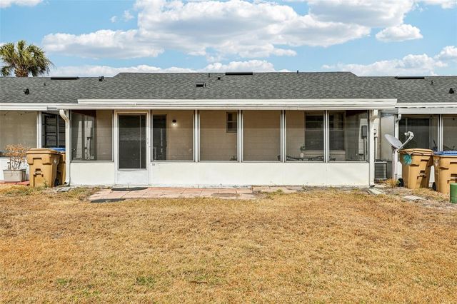 38 LAKE VILLA WAY, Kissimmee, FL 34743