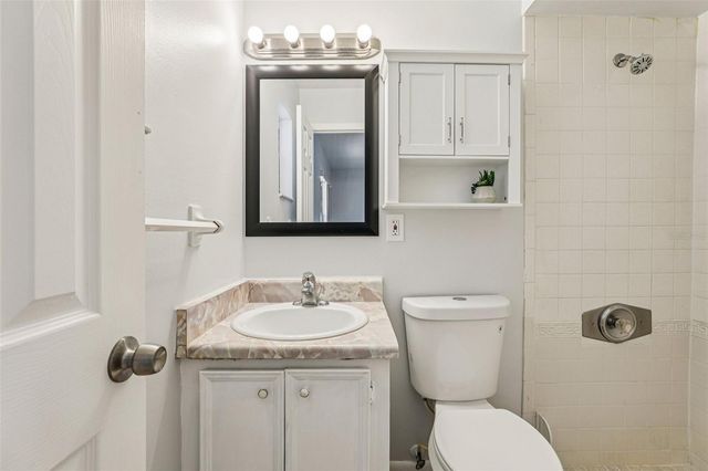 38 LAKE VILLA WAY, Kissimmee, FL 34743