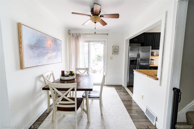 9390 Quandt Avenue, Allen Park, MI 48101