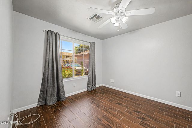 1414 E GROVERS Avenue 5, Phoenix, AZ 85022