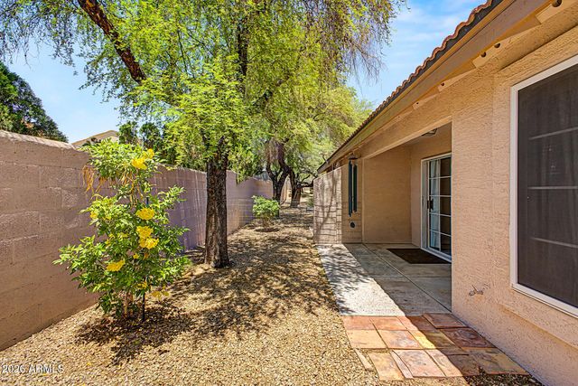 1414 E GROVERS Avenue 5, Phoenix, AZ 85022