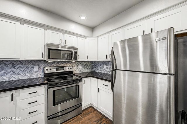 1414 E GROVERS Avenue 5, Phoenix, AZ 85022