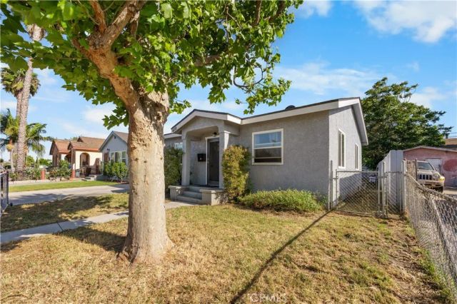 408 W Poplar Street, Compton, CA 90220