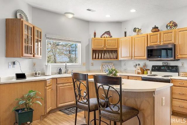 2029 Longspur Drive, West Lafayette, IN 47906